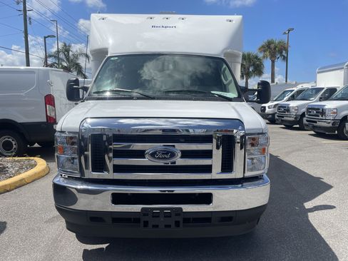 New 2025 Ford E-450 and Econoline 450 Super Duty w/ Power Equipment Group image 4