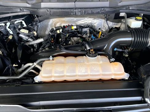 Used 2021 Ford F150 XLT w/ Equipment Group 301A Mid image 9