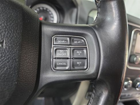 Used 2014 RAM 1500 Big Horn image 17