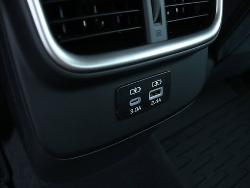 New 2025 Subaru Legacy Premium image 17