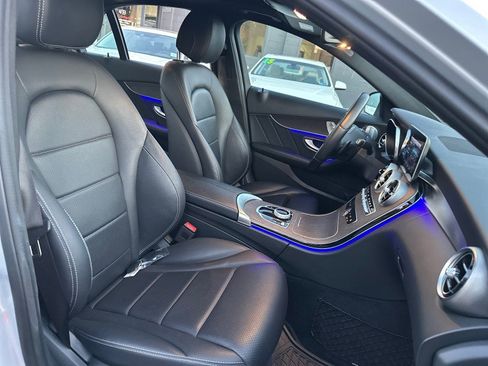 Used 2020 Mercedes-Benz C 300 4MATIC Sedan image 20