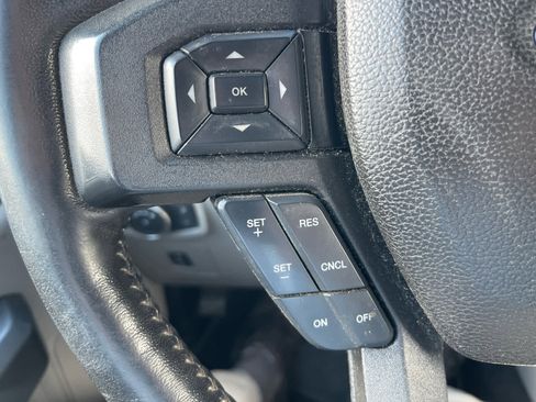 Used 2017 Ford F150 XLT w/ Equipment Group 302A Luxury image 12