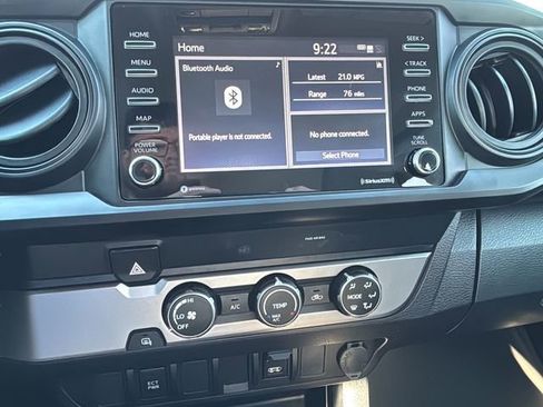 Used 2022 Toyota Tacoma SR image 23