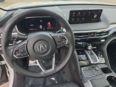 Used 2023 Acura MDX SH-AWD w/ Technology Package image 18