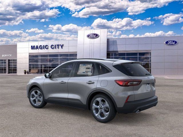New 2026 Ford Escape ST-Line w/ Tech Pack #1 AWD/4WD image 4