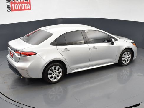 Used 2024 Toyota Corolla LE FWD image 19