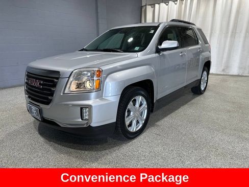 Used 2017 GMC Terrain SLE w/ Convenience Package AWD/4WD image 5