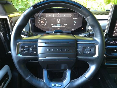 Used 2023 GMC Hummer EV Edition 1 AWD/4WD image 32