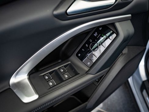 New 2025 Audi Q5 2.0T Premium Plus image 22