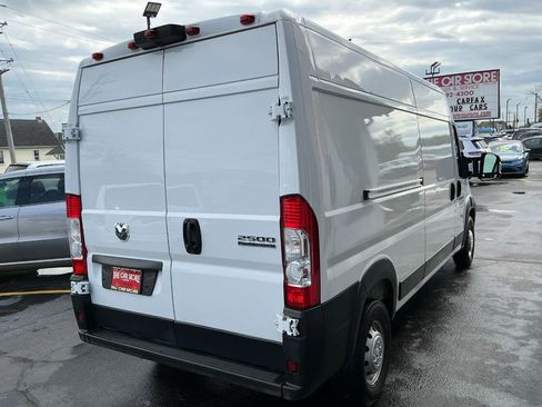 Used 2023 RAM ProMaster 2500 FWD image 27