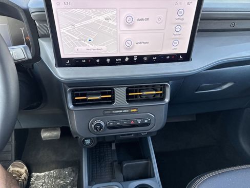 New 2025 Ford Maverick Tremor image 11