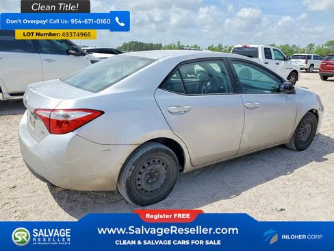 Used 2016 Toyota Corolla LE FWD image 4