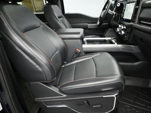 Used 2024 Ford F250 Lariat w/ Lariat Ultimate Package AWD/4WD image 12