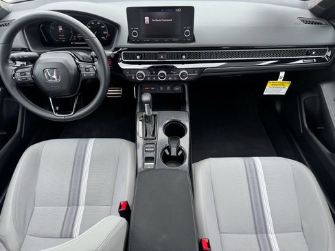 Certified 2025 Honda Civic Sport image 2