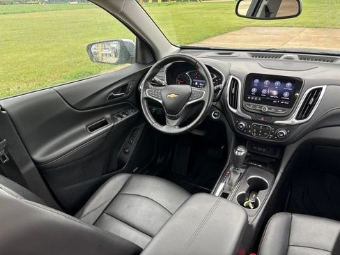 Used 2020 Chevrolet Equinox Premier AWD/4WD image 25