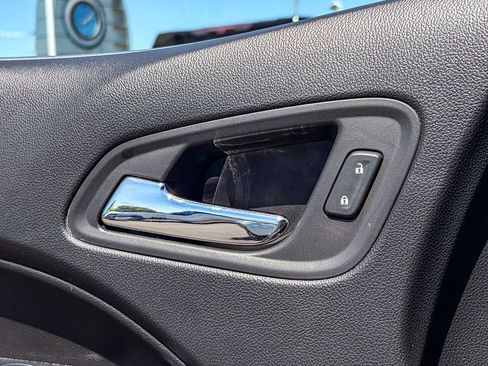 Used 2020 Chevrolet Colorado LT RWD image 42