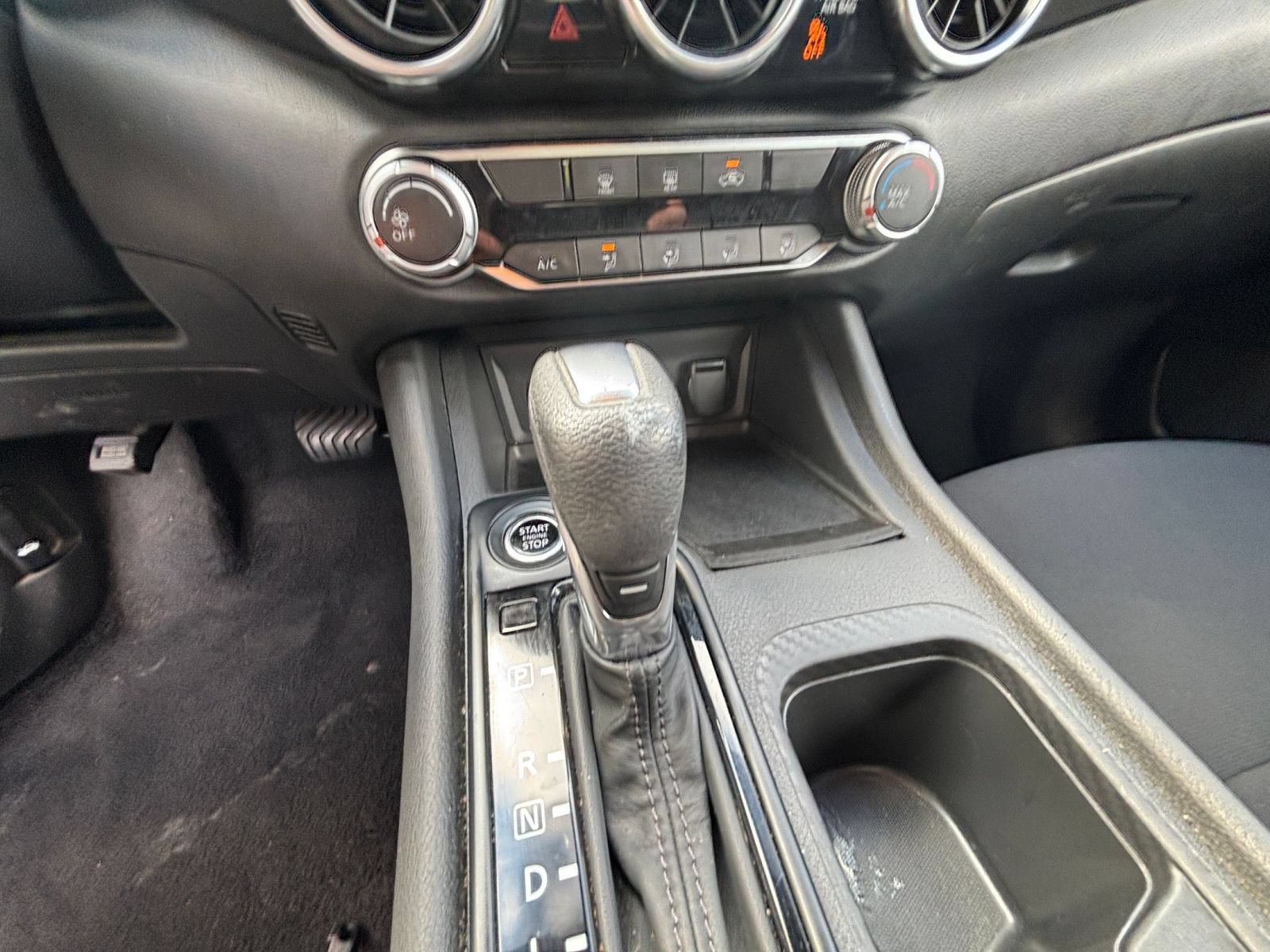 Used 2025 Nissan Sentra S FWD image 41