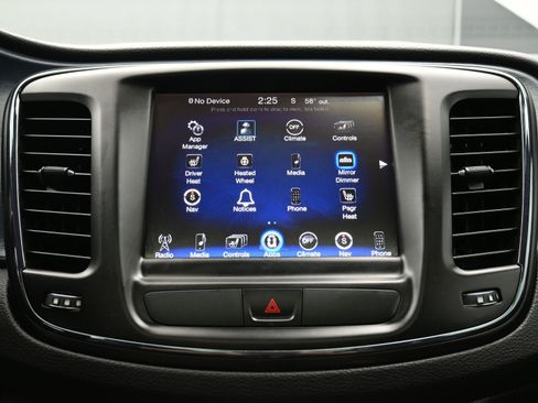 Used 2015 Chrysler 200 S w/ Navigation & Sound Group I image 37