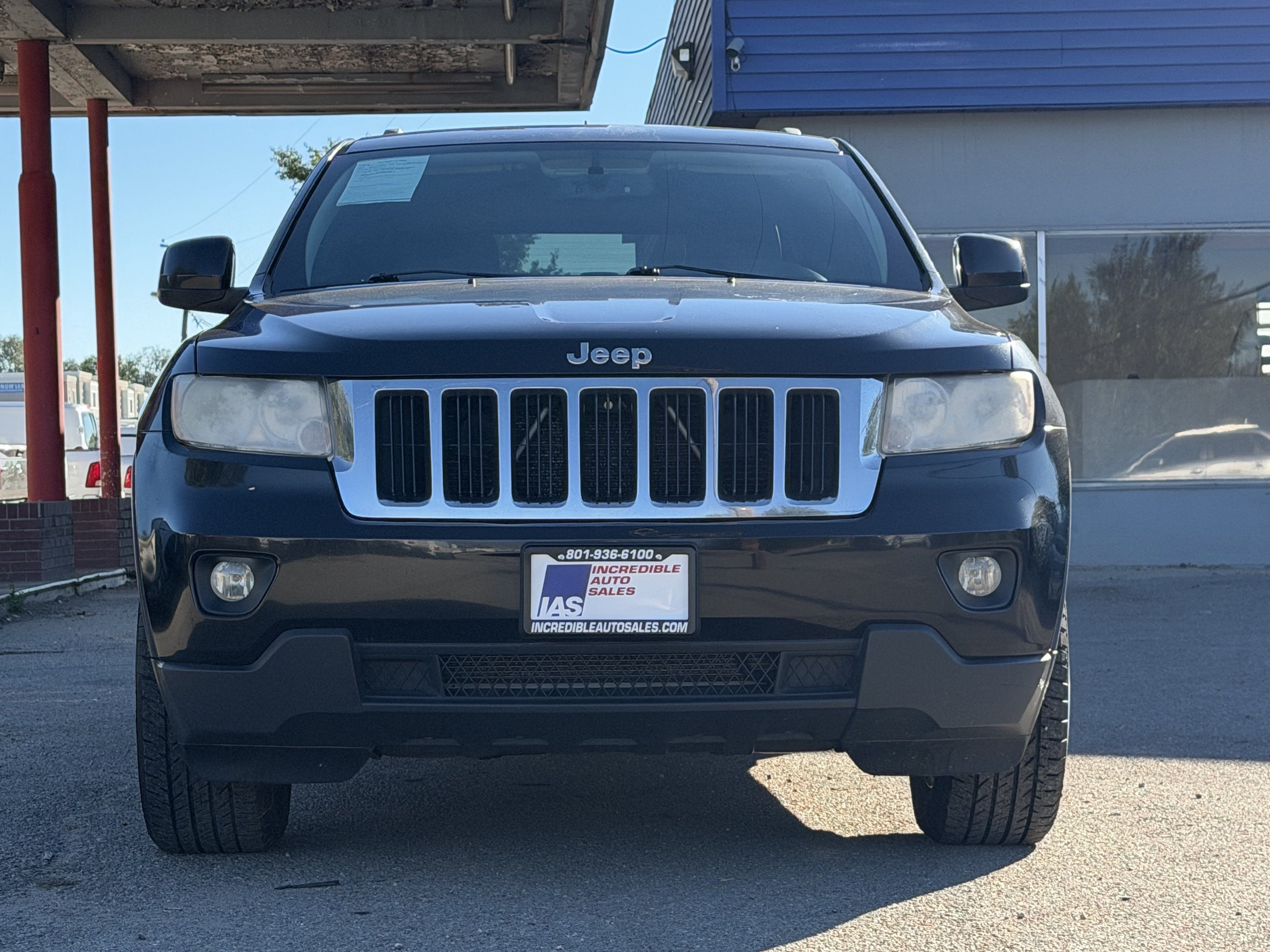 Used 2012 Jeep Grand Cherokee Laredo AWD/4WD image 9