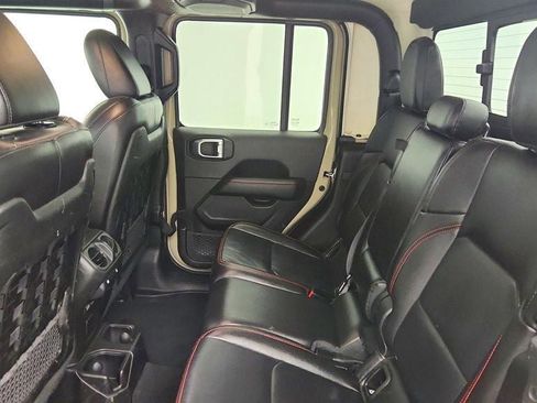 Used 2022 Jeep Gladiator Rubicon w/ LED Lighting Group AWD/4WD image 21