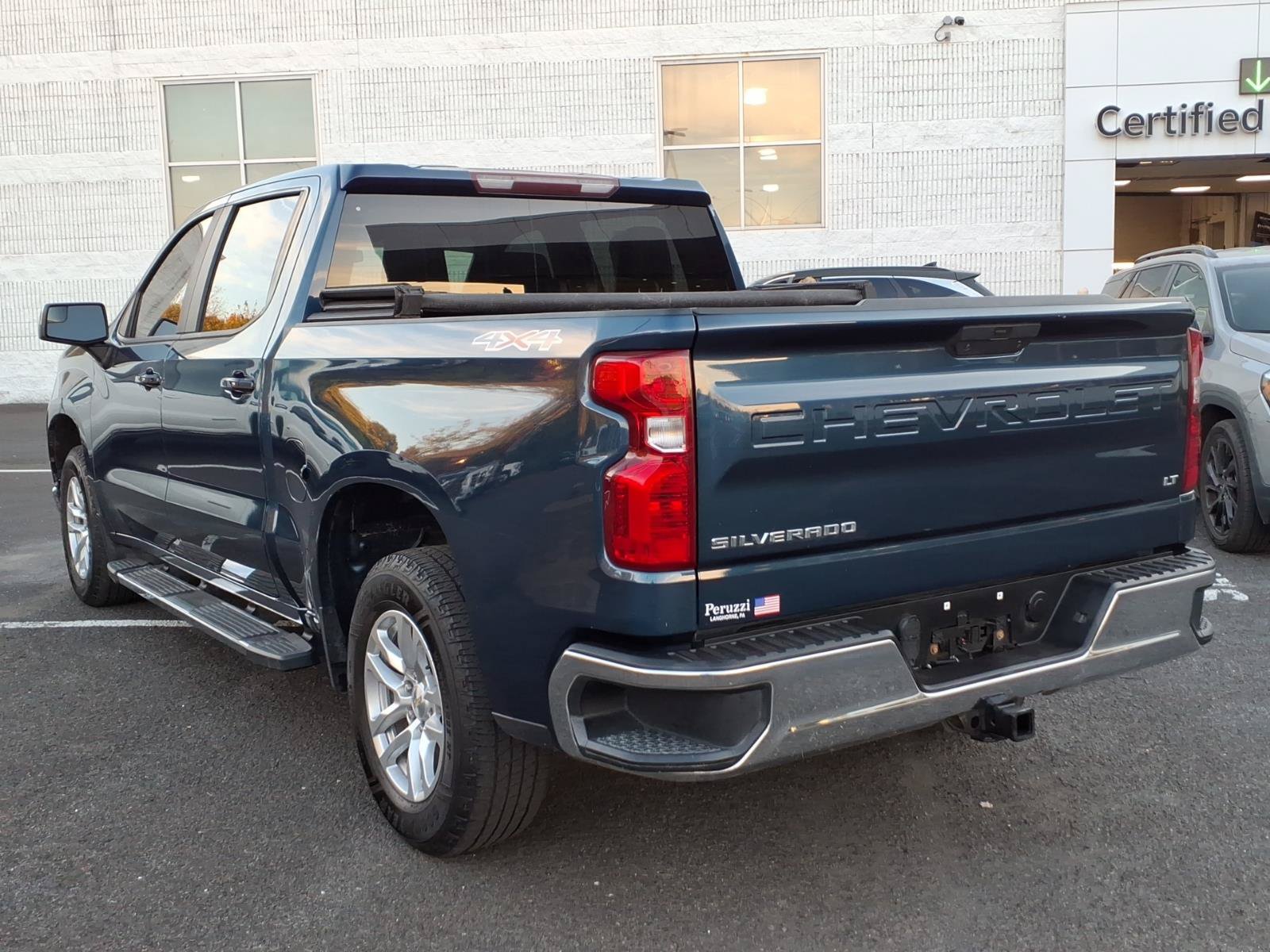 Used 2019 Chevrolet Silverado 1500 LT w/ All-Star Edition AWD/4WD image 4