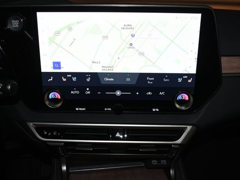 Used 2025 Lexus RX 350 Premium Plus w/ Convenience Package FWD image 32