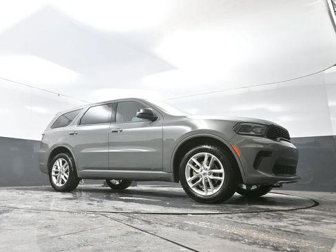 Used 2023 Dodge Durango GT image 43