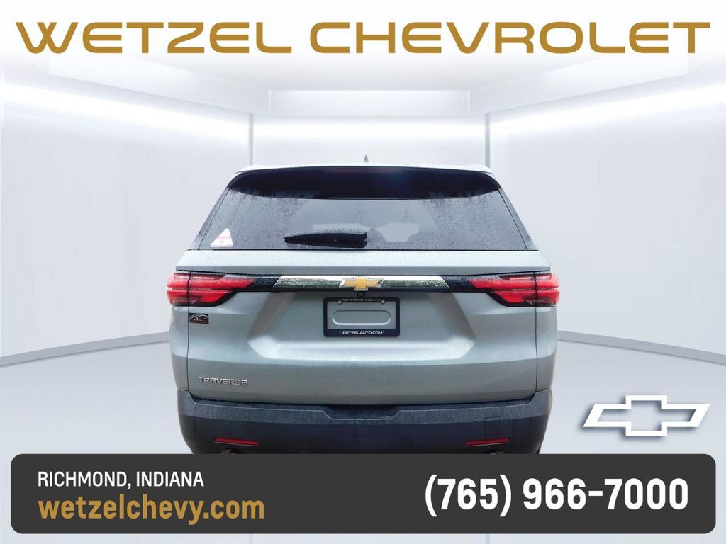 Certified 2023 Chevrolet Traverse LS FWD image 4