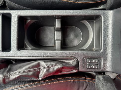 Used 2016 Subaru Crosstrek 2.0i Limited w/ Popular Package #2 image 21