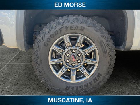 Certified 2024 GMC Sierra 1500 AT4X AWD/4WD image 11