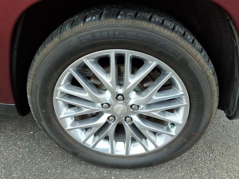 Used 2018 Jeep Grand Cherokee Summit image 14