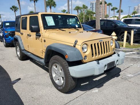 Used 2014 Jeep Wrangler Unlimited Sport w/ Quick Order Package 24S image 2