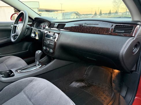 Used 2013 Chevrolet Impala LS image 19