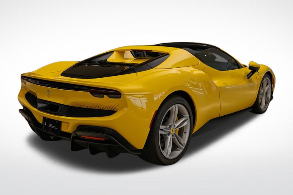 Used 2025 Ferrari 296 GTS RWD image 5