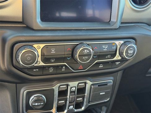 Used 2023 Jeep Wrangler Sport S w/ Sun And Sound Package image 28