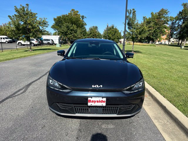 Used 2022 Kia EV6 Wind w/ Wind Technology Package AWD/4WD image 4