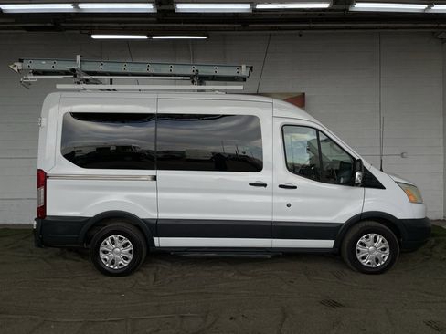 Used 2016 Ford Transit 150 XLT image 6