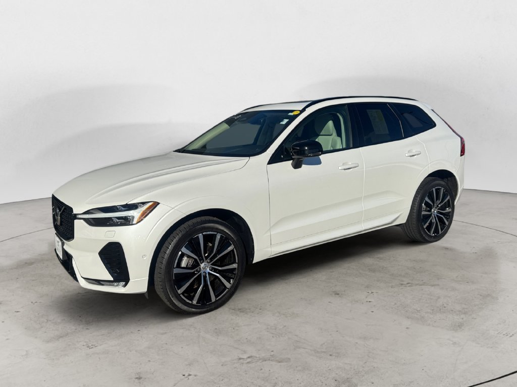 Certified 2024 Volvo XC60 B5 Plus w/ Climate Package AWD/4WD image 2