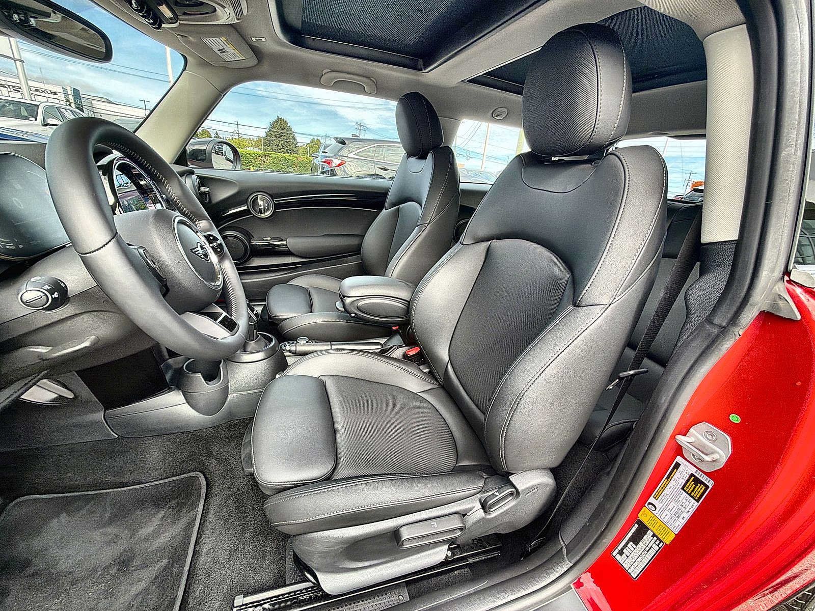 Used 2024 MINI Cooper S FWD image 19