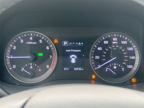 Used 2016 Hyundai Tucson Limited image 17