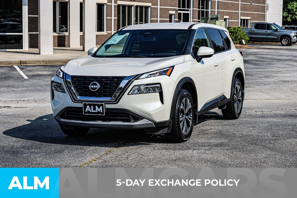 Used 2023 Nissan Rogue SV FWD image 3