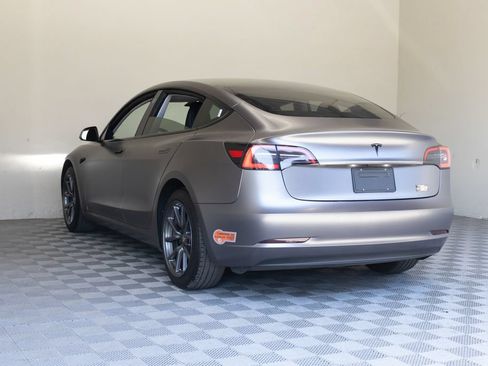Used 2020 Tesla Model 3 Standard Range Plus RWD image 14