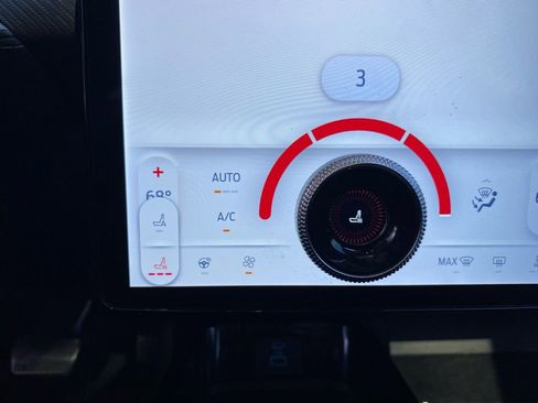 Used 2021 Ford Mustang Mach-E Premium image 31