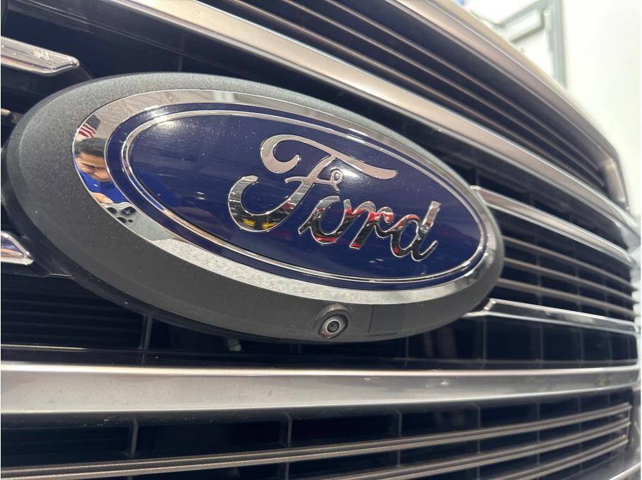 Used 2020 Ford F150 Limited w/ Trailer Tow Package AWD/4WD image 11