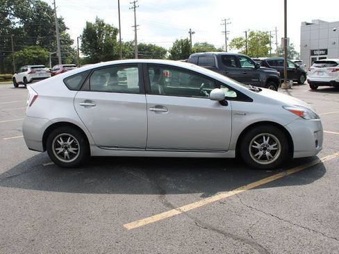 Used 2010 Toyota Prius Two FWD image 5