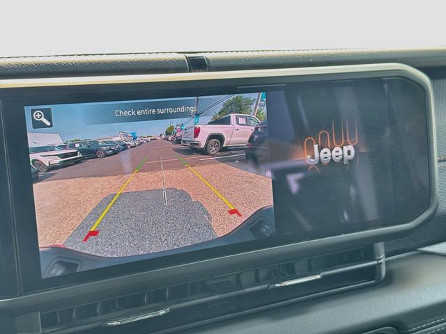 Used 2026 Jeep Gladiator Mojave AWD/4WD image 17