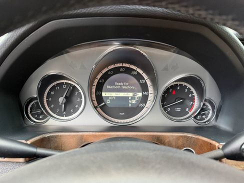 Used 2011 Mercedes-Benz E 350 Sedan image 96