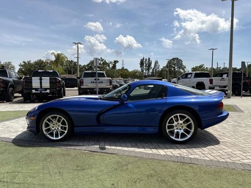 Used 1996 Dodge Viper GTS RWD image 3