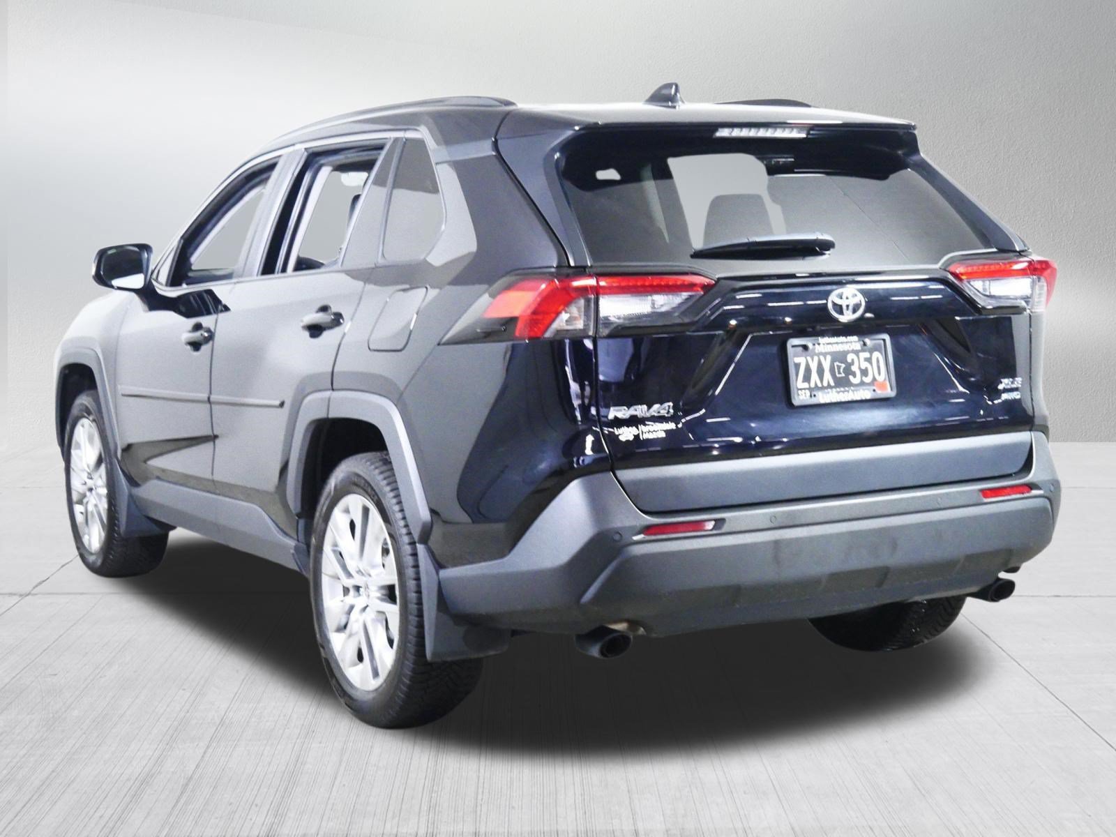 Used 2024 Toyota RAV4 XLE Premium w/ Weather Package AWD/4WD image 5