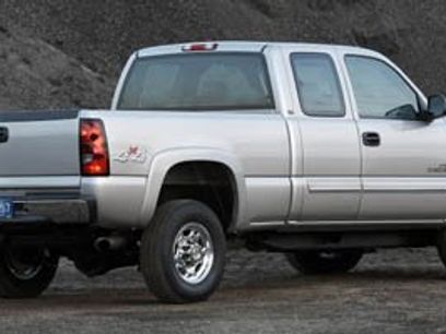 Used 2006 Chevrolet Silverado 2500 W/T w/ Skid Plate Package